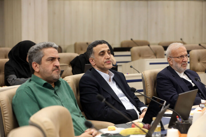 نشست اعضای کمیسیون اقتصادی بامدیران بانک مرکزی
