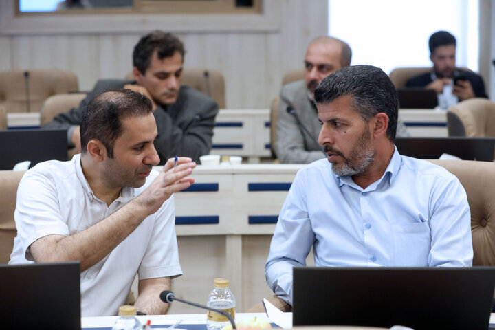 نشست اعضای کمیسیون اقتصادی بامدیران بانک مرکزی
