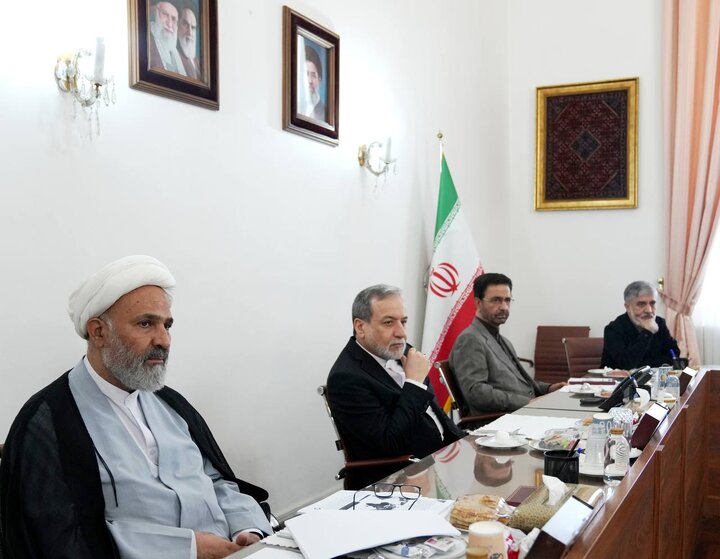 توسعه روابط تجاری با همسایگان با استفاده از ظرفیت استان‌های شرقی