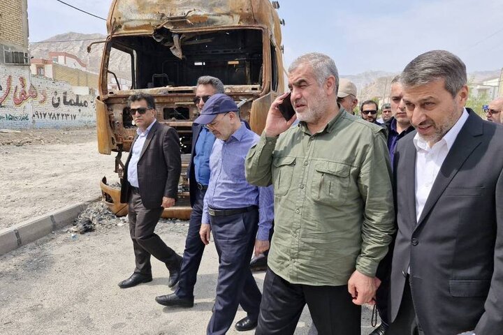بازدید نیکزاد نایب‌رئیس مجلس از محل جنایت لامرد