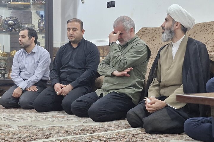دیدار نایب رئيس مجلس با خانواده شهید سکینه شعبانی