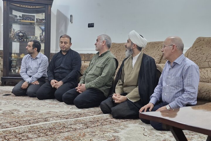 دیدار نایب رئيس مجلس با خانواده شهید سکینه شعبانی