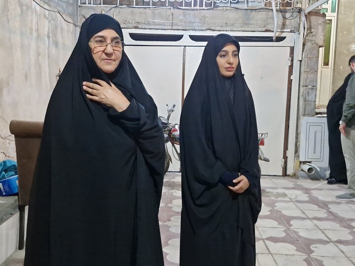 دیدار نایب رئیس مجلس با خانواده شهید زهرا اسدی‌نژاد