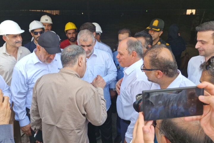 بازدید نیکزاد از پایانه نفتی جزیره خارک