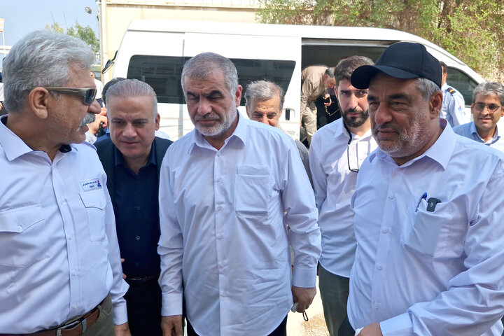 بازدید نیکزاد از پایانه نفتی جزیره خارک