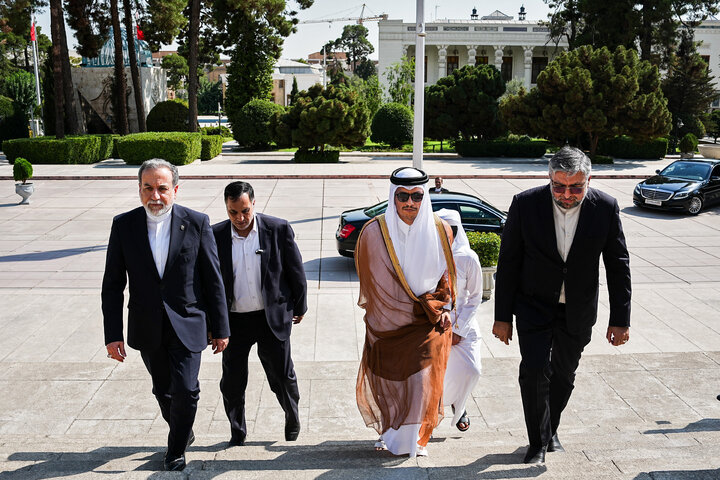 دیدار نخست وزیر قطر با دکتر قالیباف