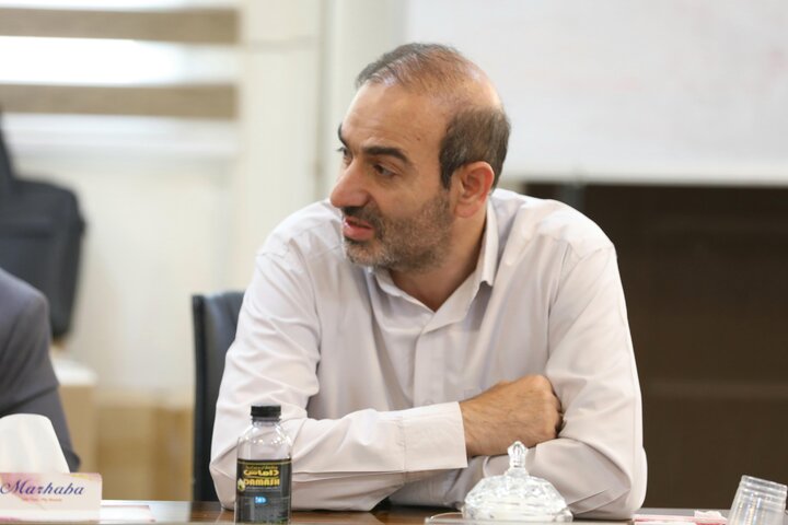نشست کمیسیون شوراها برای بررسی طرح تحقیق و تفحص مدیریت پسماند استان گیلان