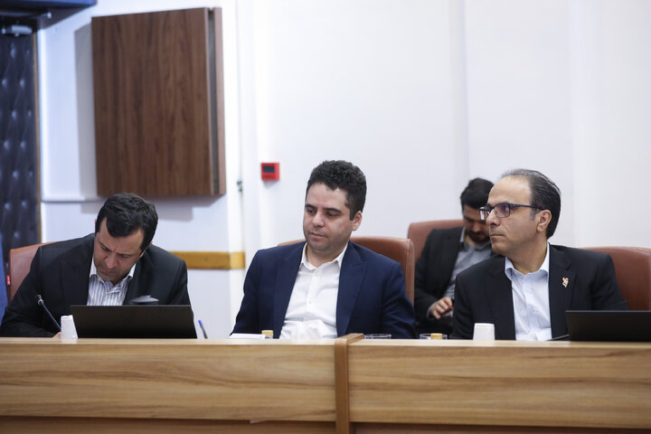 نشست مجمع نمایندگان استان تهران با معاون علمی فناوری رئیس جمهور