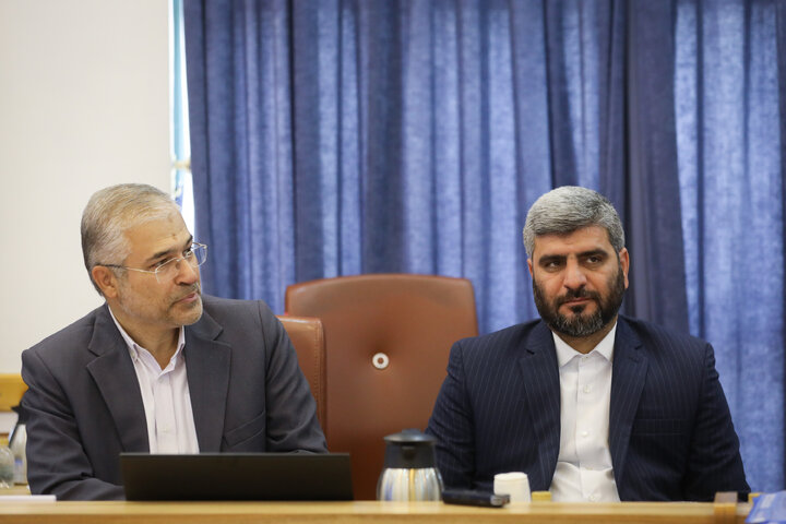 نشست مجمع نمایندگان استان تهران با معاون علمی فناوری رئیس جمهور