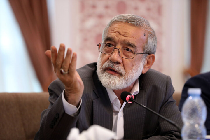 نشست اعضای کمیسیون شوراها با وزیر و معاونین وزارت راه و شهرسازی