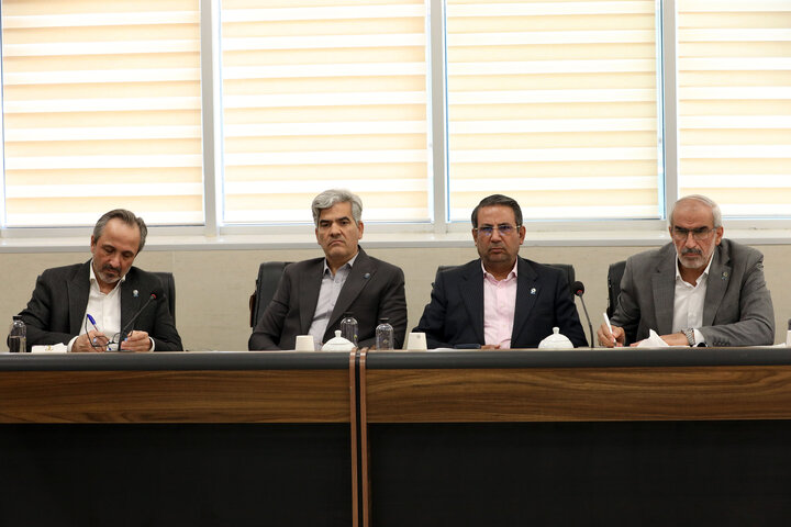 نشست کمیته اموزش عالی و پزشکی با بررسی عملکرد دانشگاه پیام نو
