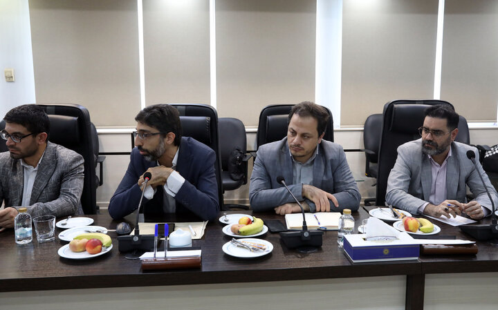 نشست کمیسیون اصل 44مجلس شورای اسلامی با موضوع بررسی بورس