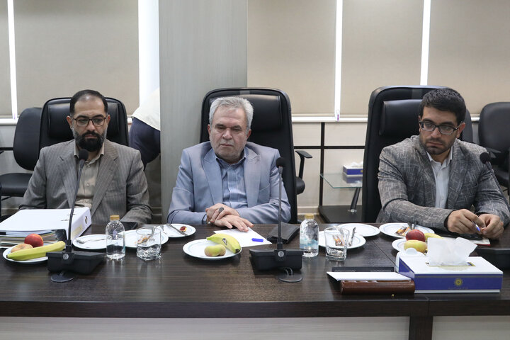 نشست کمیسیون اصل 44مجلس شورای اسلامی با موضوع بررسی بورس