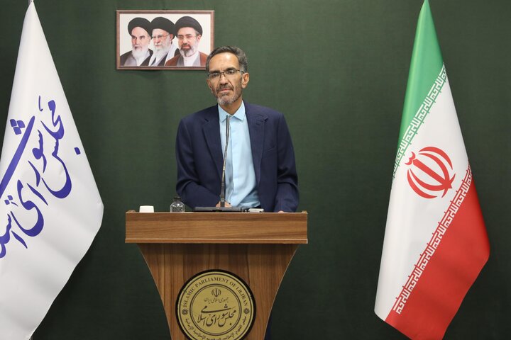 ناطقین صحن علنی ۱۵ شهریور ۱۴۰۵