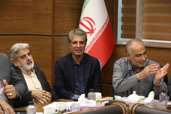 نشست کمیسیون آموزش مجلس با حضور رئیس دانشگاه آزاد