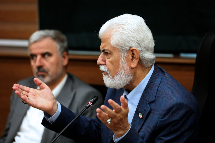 نشست یکشنبه 15شهریور 1405 کمیسیون بهداشت و درمان و پزشکی مجلس شورای اسلامی