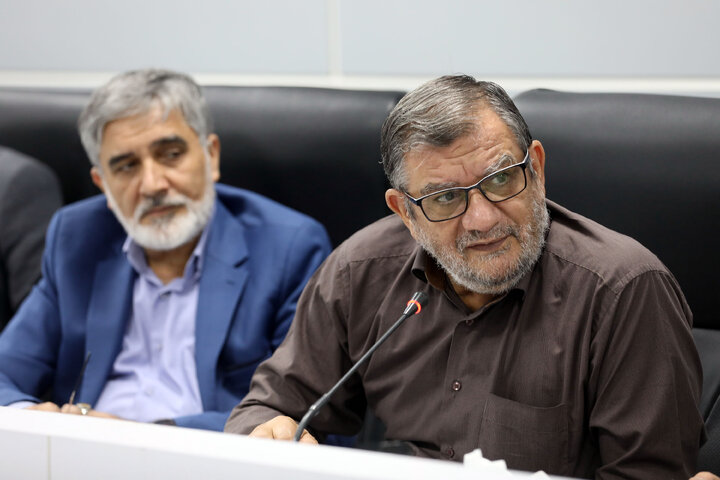 نشست کمیسیون اعضای برنامه و بودجه با رئیس کل سازمان امور مالیاتی