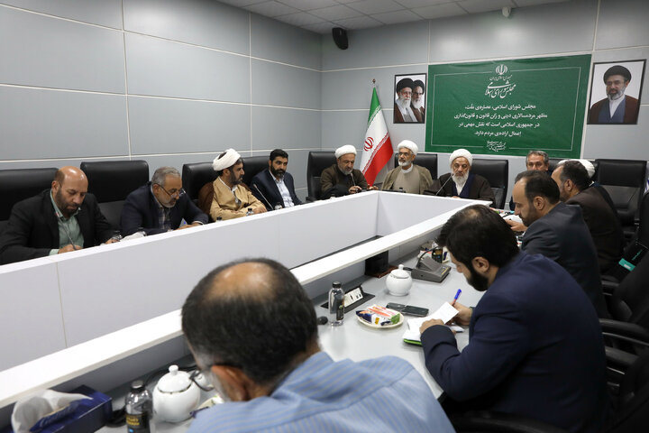 نشست کمیسیون فرهنگی مجلس شورای اسلامی با تشکل های دانشگاهی