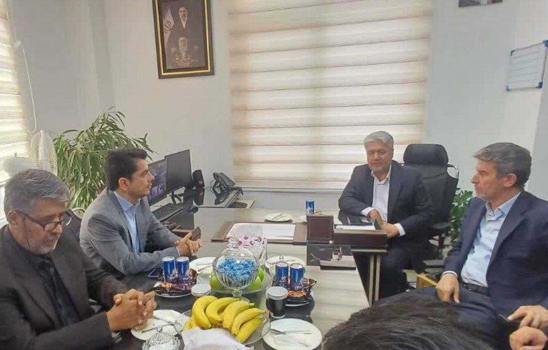 چاره‌اندیشی برای حل مشکلات آب شرب شهرستان گرمه در حضور شهریاری