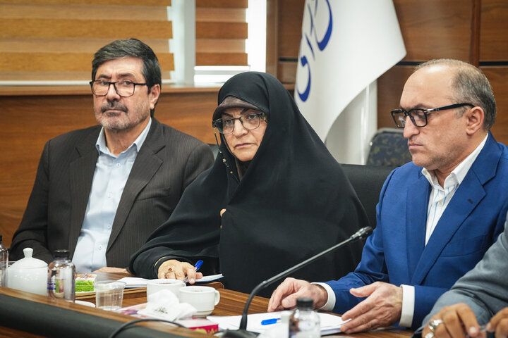 نشست فراکسیون فرهنگیان با حضور نایب رئیس مجلس و وزیر آموزش و پرورش