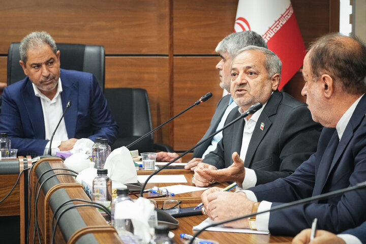 نشست فراکسیون فرهنگیان با حضور نایب رئیس مجلس و وزیر آموزش و پرورش