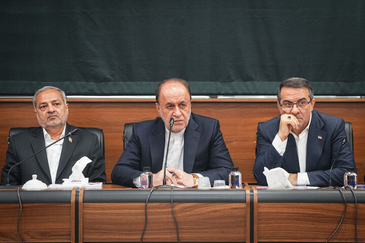 نشست فراکسیون فرهنگیان با حضور نایب رئیس مجلس و وزیر آموزش و پرورش