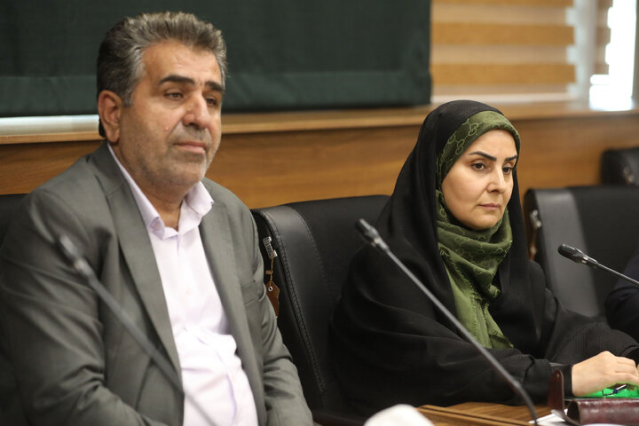 نشست کمیسیون اجتماعی با حضور وزیر راه