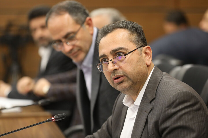 نشست کمیسیون اجتماعی با حضور وزیر راه
