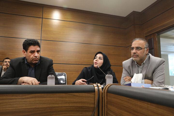 نشست کمیسیون اجتماعی با حضور وزیر راه