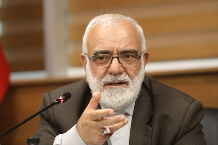نشست کمیسیون اجتماعی با حضور وزیر راه
