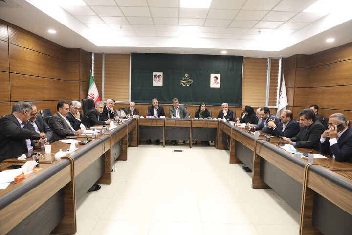 نشست کمیسیون اجتماعی با حضور وزیر راه
