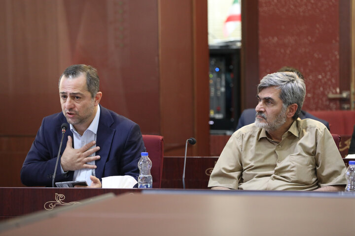 نشست مشترک مجمع نمایندگان استان تهران با وزیر ورزش و جوانان