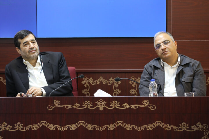نشست مشترک مجمع نمایندگان استان تهران با وزیر ورزش و جوانان