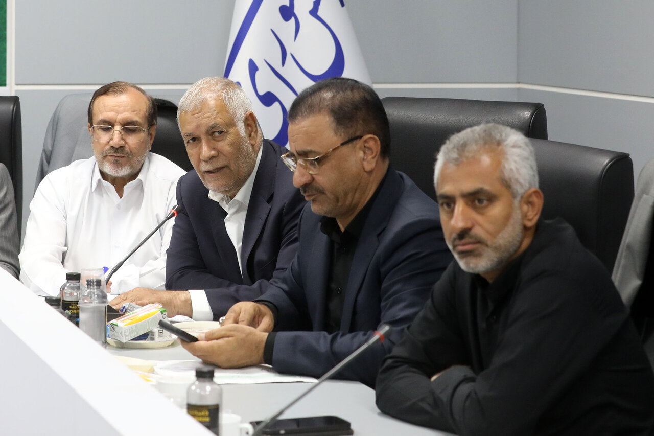 پرونده تعرفه واردات خودرو روی میز کمیسیون صنایع مجلس؛ از نگرانی برای تضییع حقوق مردم تا ارائه خودرو اقتصادی