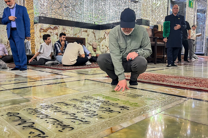 حضور دکتر قالیباف رئیس مجلس در حرم مطهر حضرت عبدالعظیم حسنی(ع)