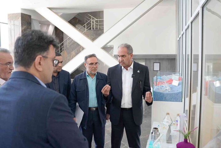 بازدید کمیسیون بهداشت مجلس از کنسرسیوم دیالیز ایران