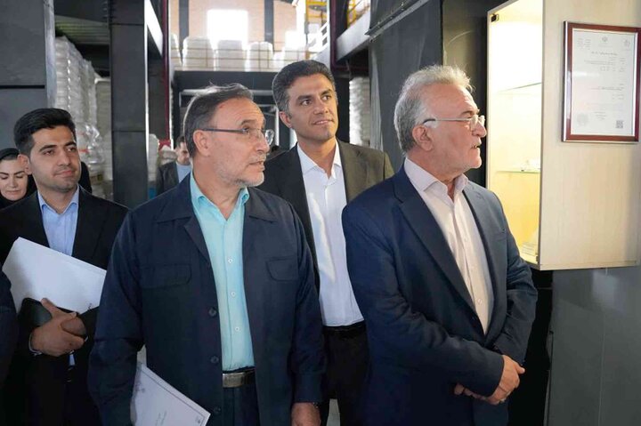 بازدید کمیسیون بهداشت مجلس از کنسرسیوم دیالیز ایران