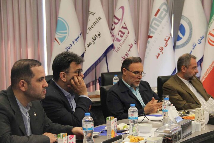 بازدید کمیسیون بهداشت مجلس از کنسرسیوم دیالیز ایران