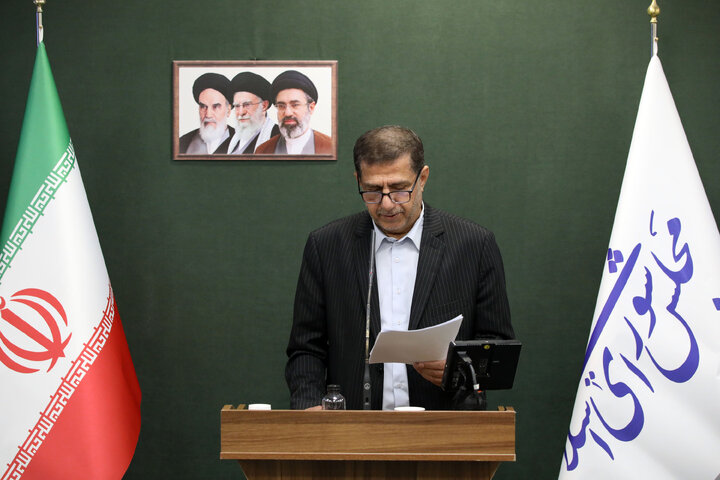 عاشقان ایران وحدت ملی و همبستگی را نصب‌العین خود قرار دهند