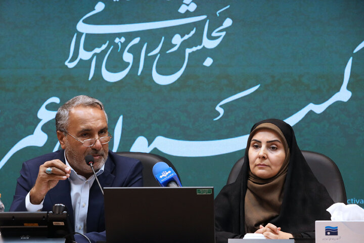 نشست کمیسیون عمران مجلس با حضور وزیر راه و شهرسازی