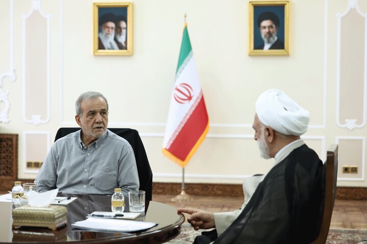 نشست مشترک سران قوای مجریه، مقننه و قضائیه