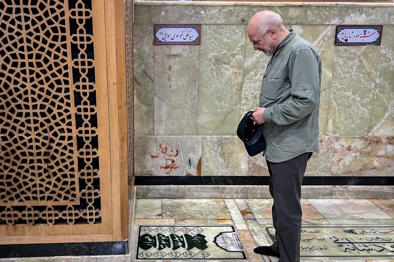 حضور رئیس مجلس در حرم مطهر حضرت عبدالعظیم حسنی(ع)