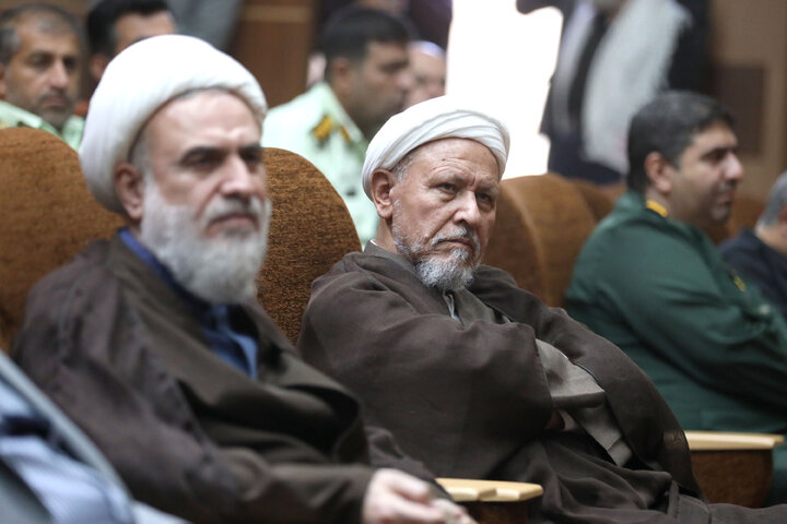 حضور نیکزاد نایب رئیس مجلس در مراسم سالگرد ارتحال آیت الله طالقانی