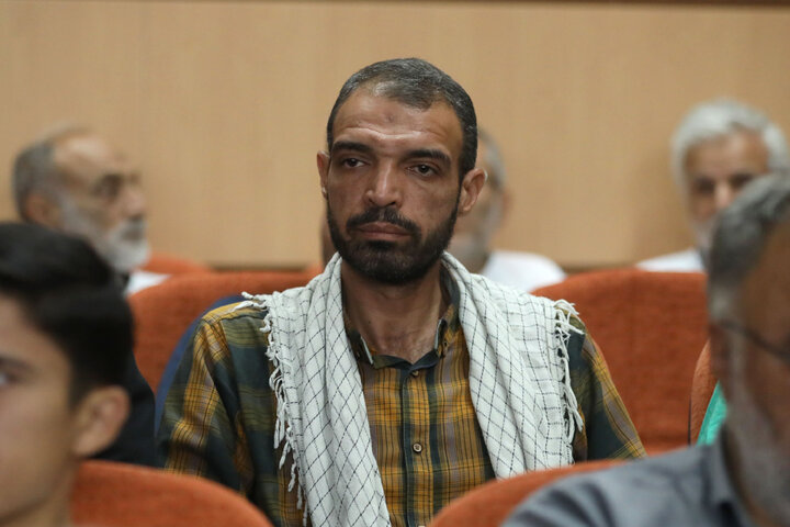 حضور نیکزاد نایب رئیس مجلس در مراسم سالگرد ارتحال آیت الله طالقانی
