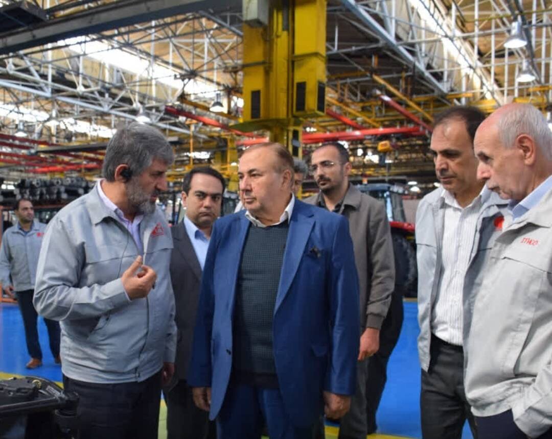 جایگزینی ۳۰۰ هزار تراکتور فرسوده نیازمند تسهیلات دولتی است/ ضرورت واگذاری شرکت آهنگری و پیستون‌سازی به تراکتورسازی تبریز