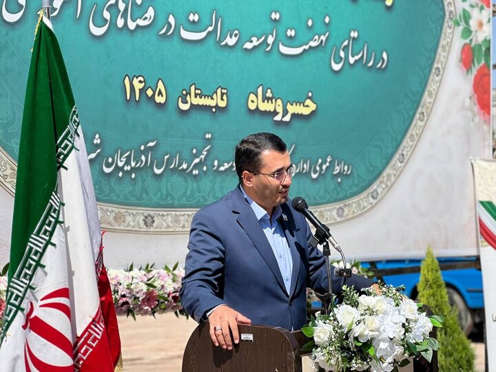 متفکرآزاد: خسروشاه، الگوی پیشگامی مردم در ساختن و آبادانی است/بادام خسروشاه در مسیر برندسازی و توسعه بازار
