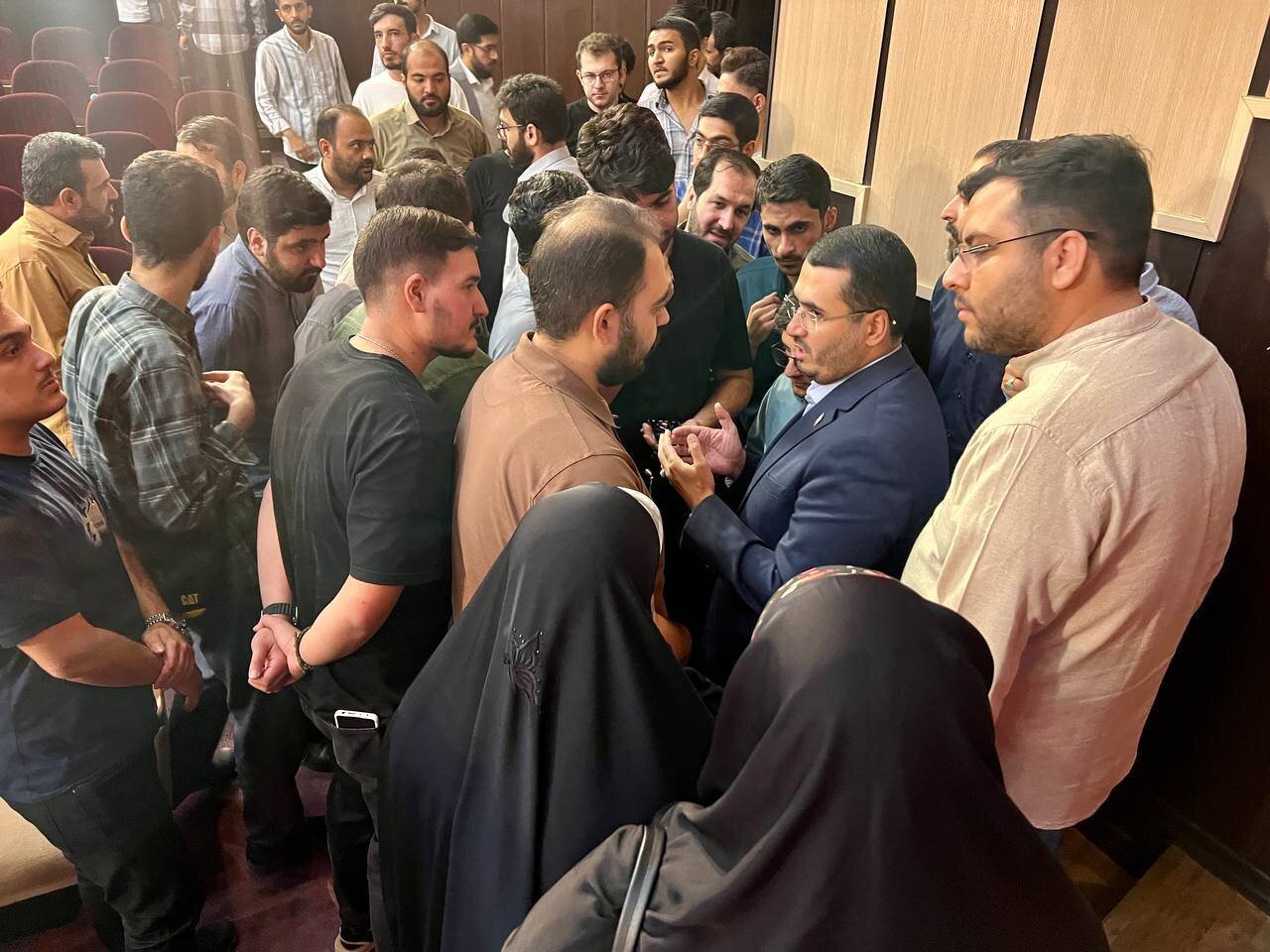 برگزاری دوره «لبیک» بسیج دانشجویی آذربایجان شرقی با حضور متفکرآزاد/&nbsp;ایران پس از جنگ با ایران پیش از جنگ متفاوت است