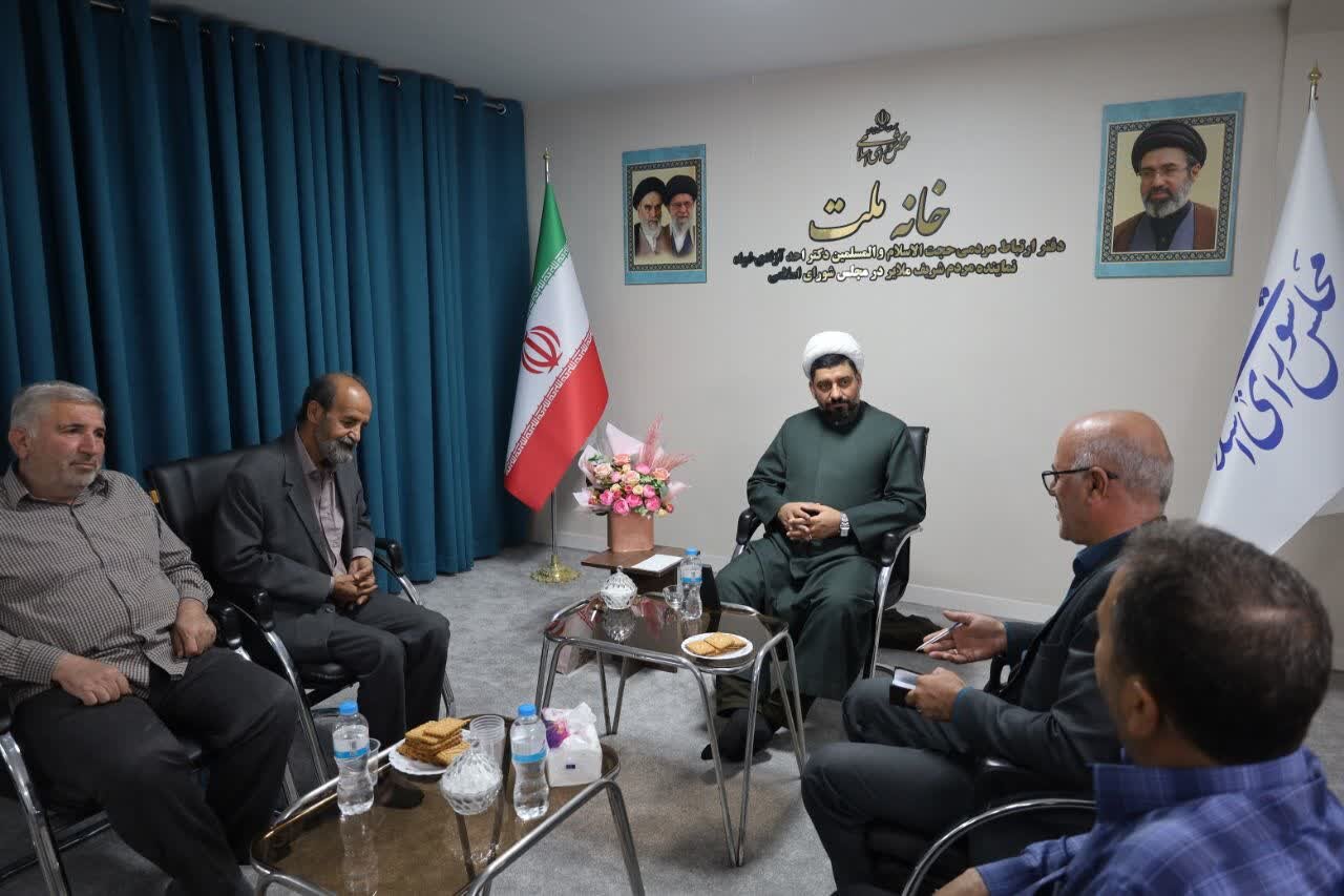 تقویت باغداری به رونق اقتصادی ملایر کمک می‌کند