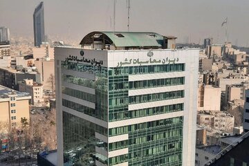 ایجاد انحصار وزارت صمت در واردات تلفن همراه