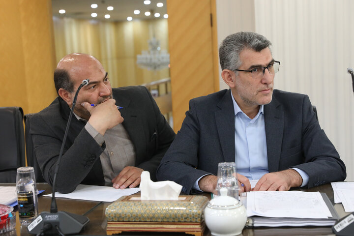 جلسه بررسی مشکلات بازنشستگان روستایی با حضور نایب رئیس مجلس